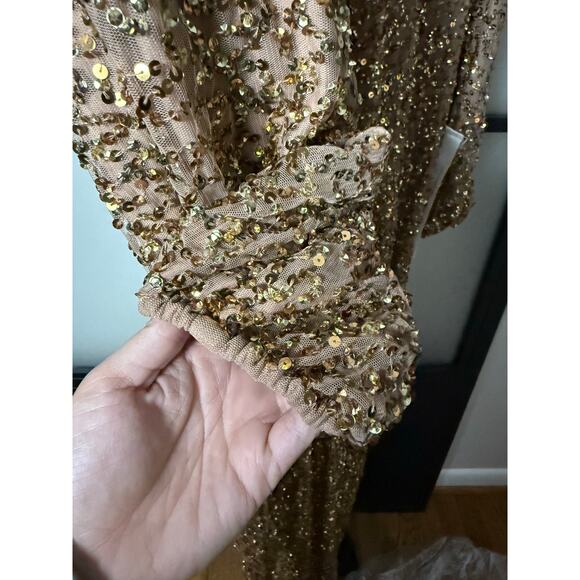 NWT Mac Duggal Brown Sequined Puff Sleeve V Neck Gown Size 14 - Picture 8 of 11